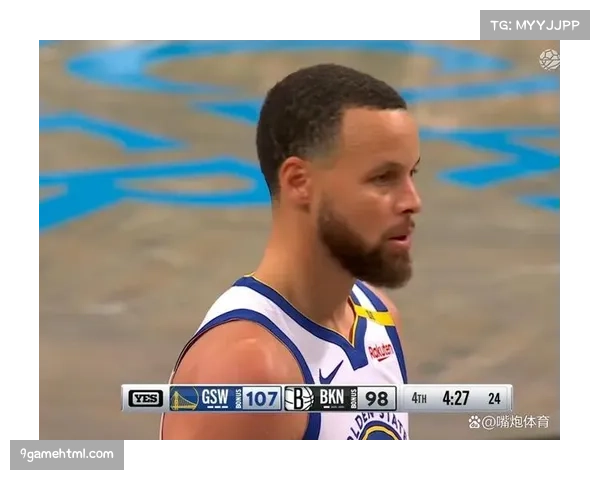 现场球迷高喊MVP，库里赛后向客场观众挥手致意